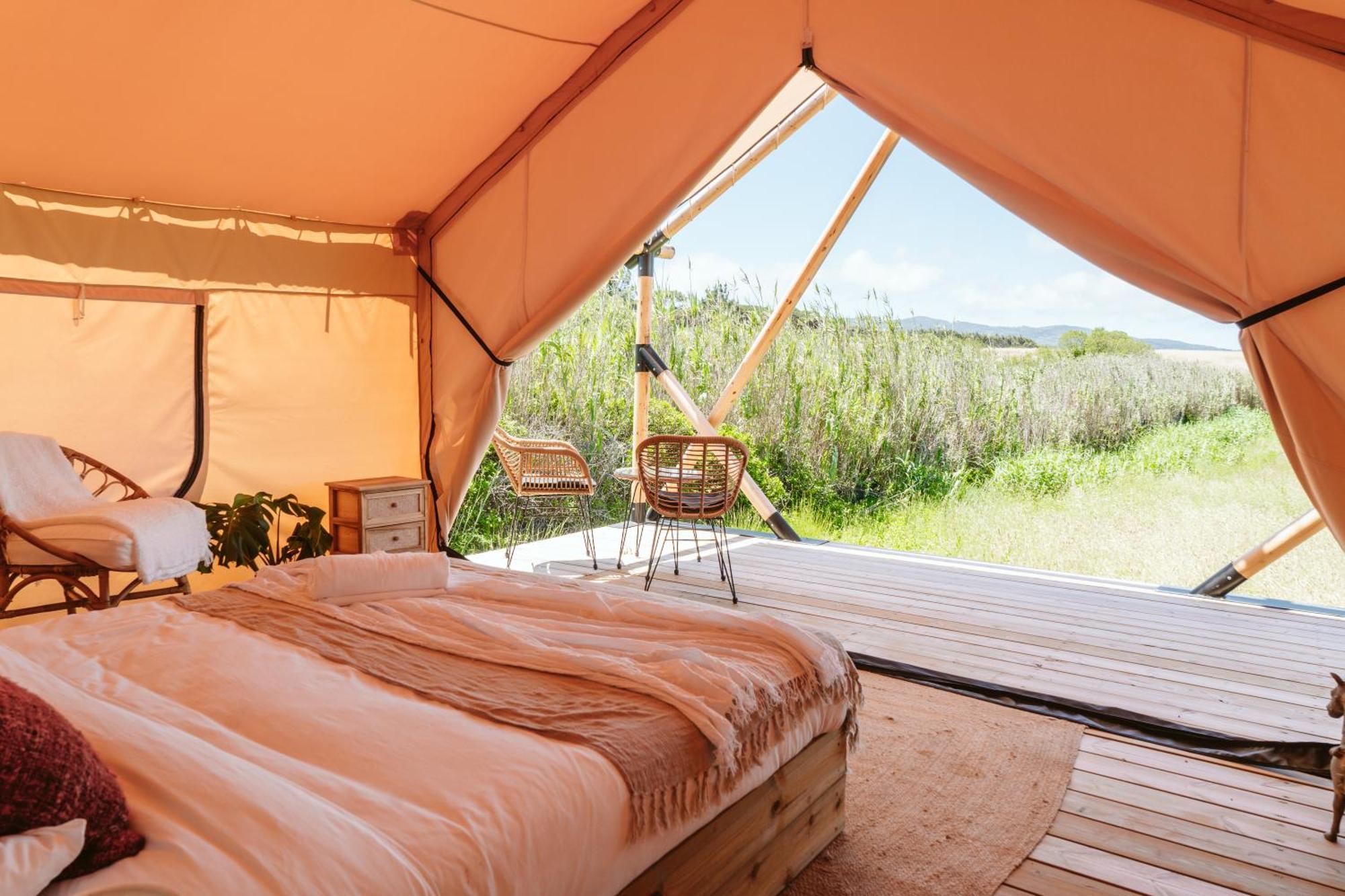 Dreamsea Surf Guest House Gouveia  エクステリア 写真